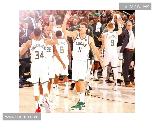 猛龙与雄鹿激战正酣谁能在季后赛中笑到最后争夺总冠军荣耀