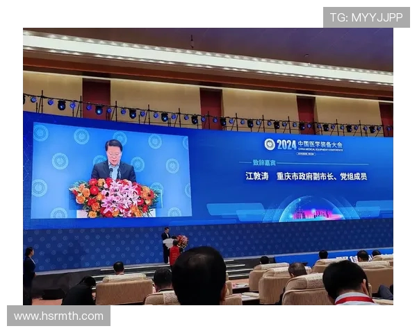 重庆排球队防反体系解析与战术创新探讨 重庆排球队防反体系解析与战术创新探讨