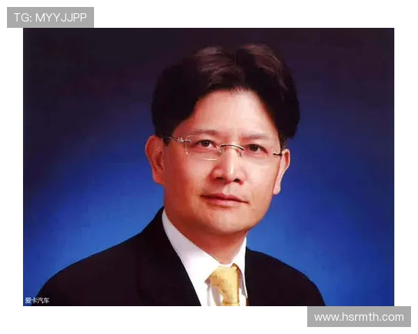 黄军回顾英雄联盟发展历程与个人成长的深度专访